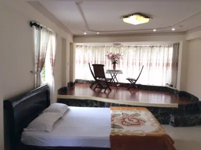 Khách sạn Nhật Phương