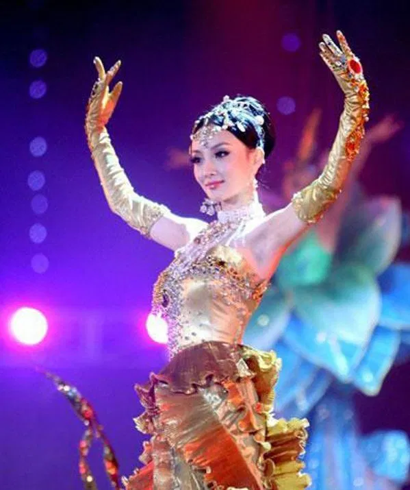 Lý Tiểu Lộ (Nguồn Internet)