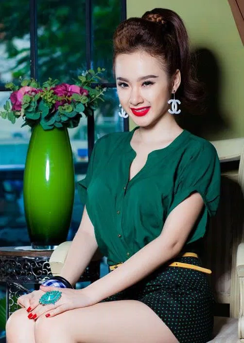 Đuôi ngựa mái phồng