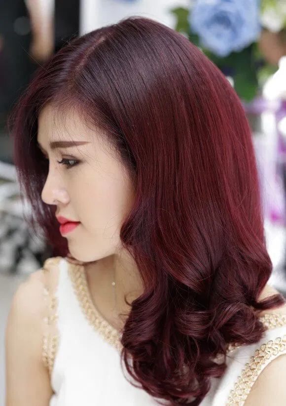 Nâu đỏ