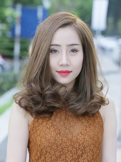 Nâu vàng