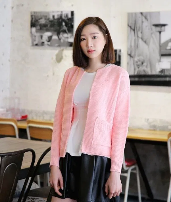 Aó khoác hồng nhẹ nhàng
