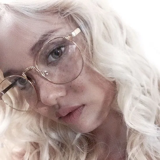 trang điểm fung la