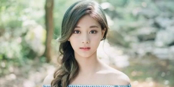 twice-tzuyu