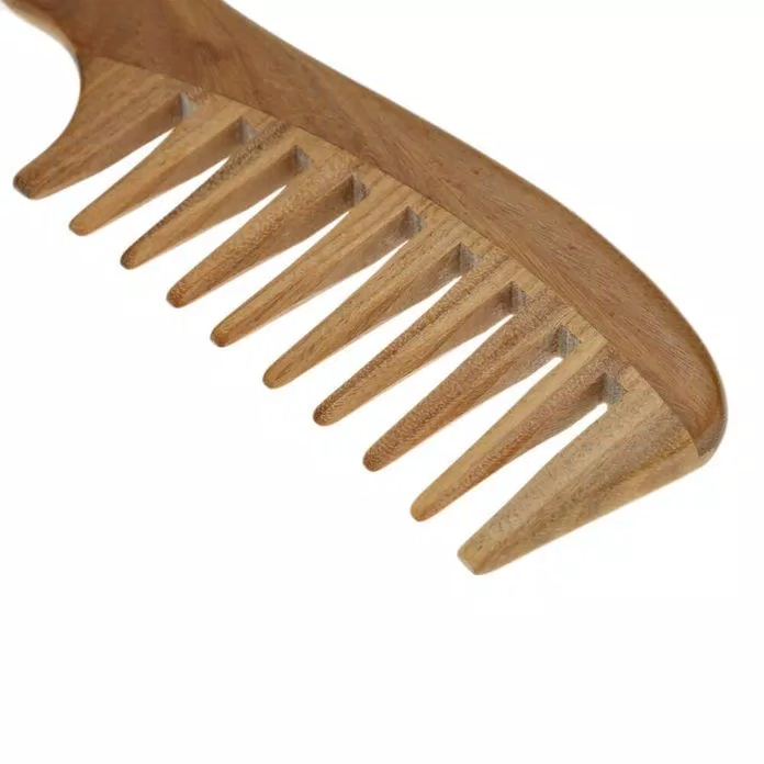 Lược răng thưa