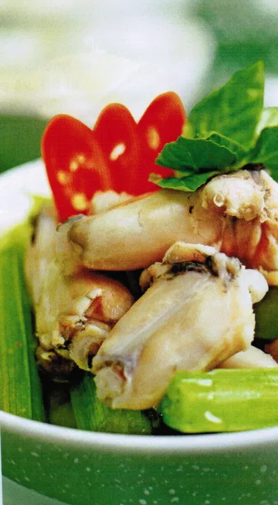Canh chua ếch
