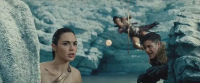 Những cảnh slow-motion cũng gây nên hiệu ứng thị giác đặc sắc. (Nguồn: Warner Bros. Pictures)