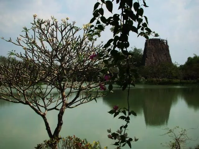 Làng dân tộc thiểu số