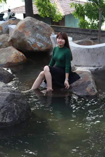 Bạn trẻ chụp ảnh
