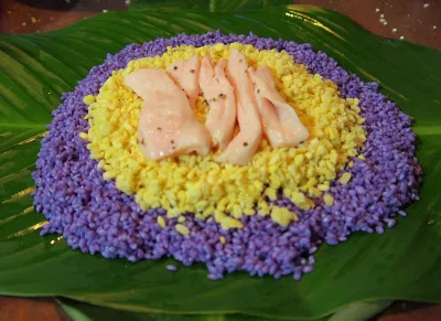 bánh tét lá cẩm