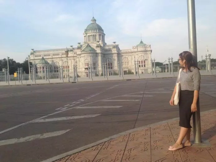 Cung điện Hoàng Gia