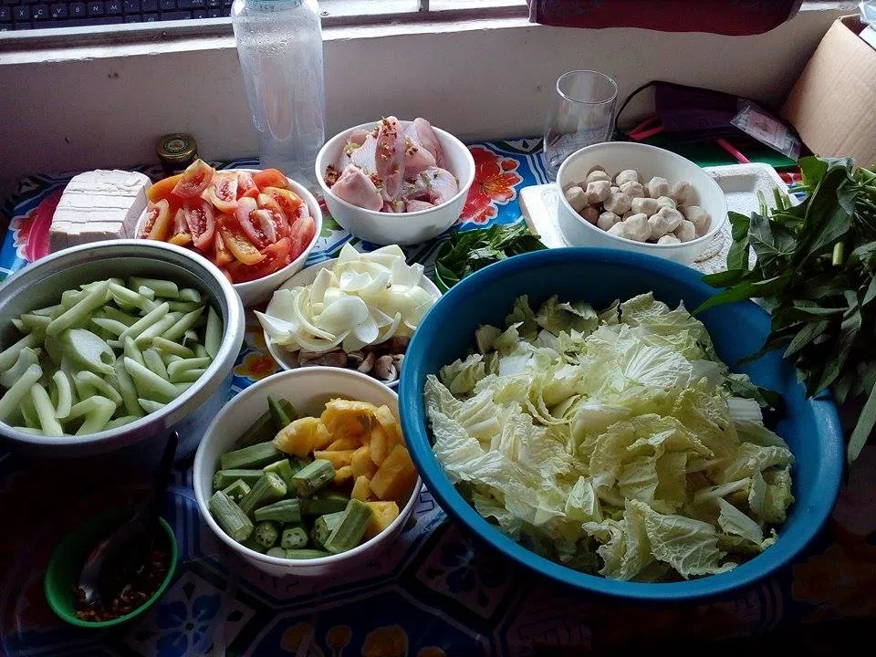 Các nguyên liệu nấu lẩu (Ảnh: Thanh Nhi)