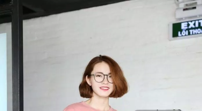 Tay lỡ