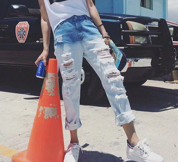 Quần jeans