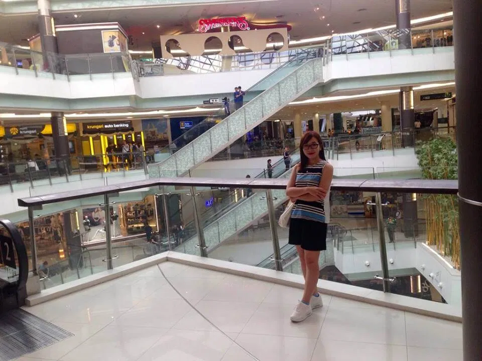 Trung tâm mua sắm