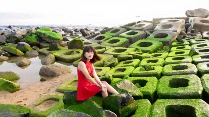 Bãi đá xóm Rớ