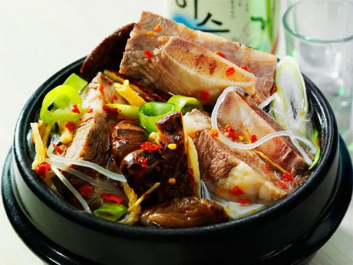 Súp sườn bò