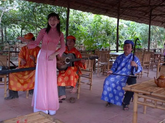 Cồn Phụng