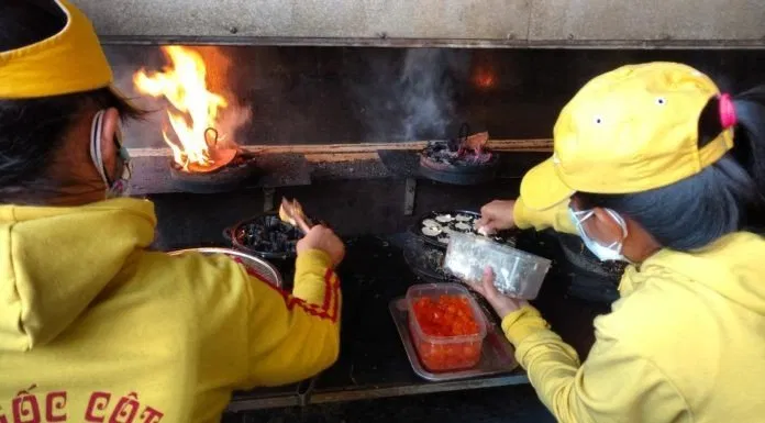 Bông lan trứng muối