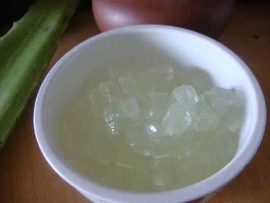 cách nấu chè nha đam hạt sen