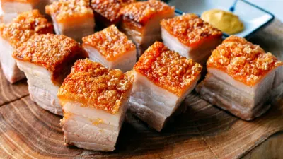 Chè bột lọc heo quay
