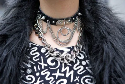 choker xích