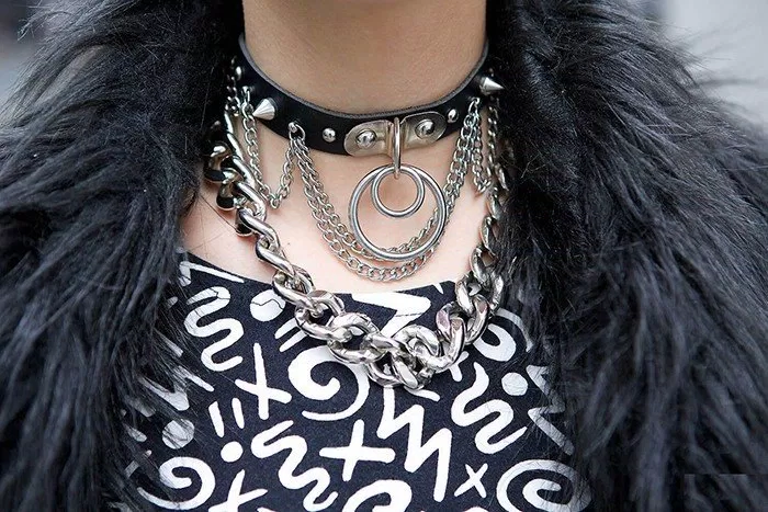 choker xích