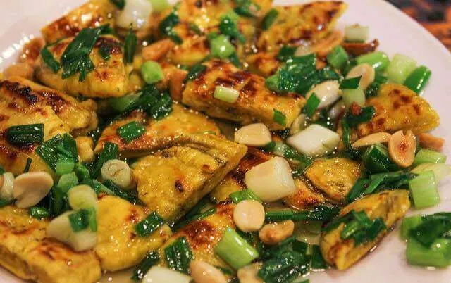 Chuối sáp nướng mỡ hành