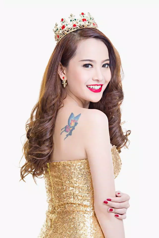 Người đẹp chuyển giới