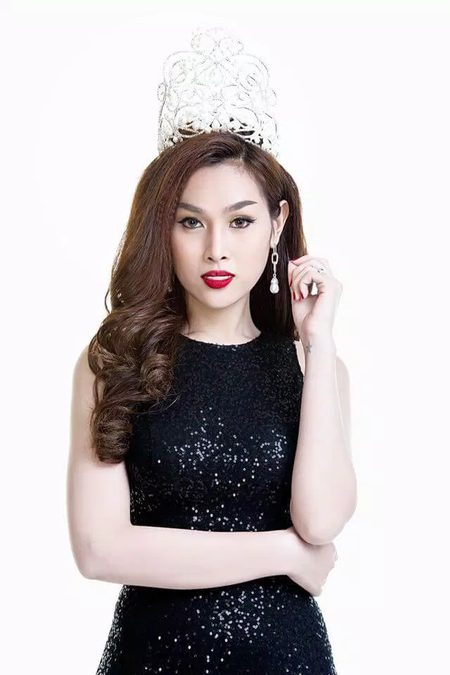 Người đẹp chuyển giới