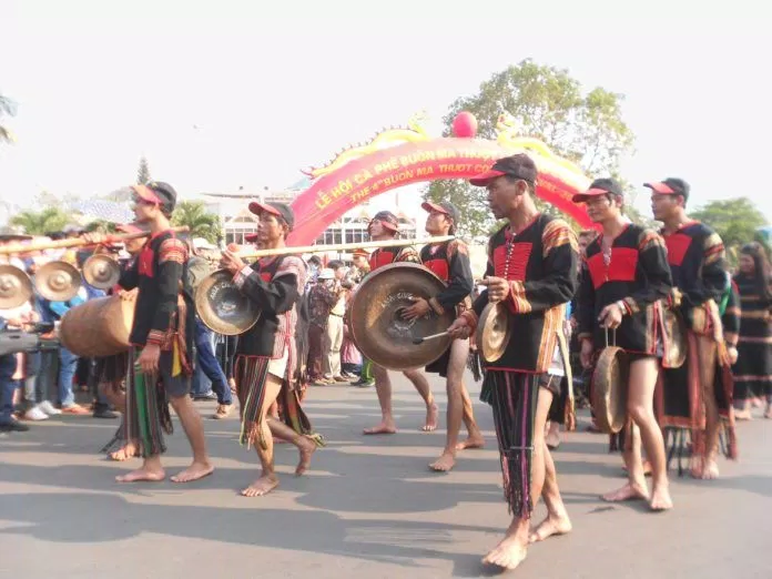 Bản sắc văn hóa