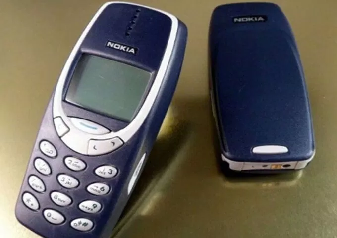 Điện thoại cổ Nokia 3310