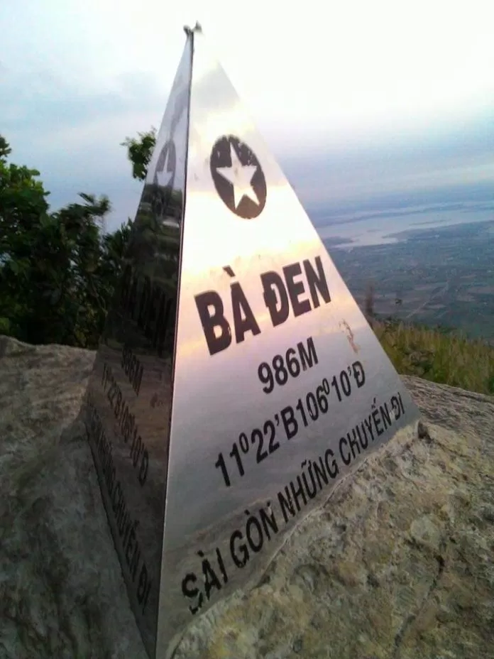 Núi Bà Đen