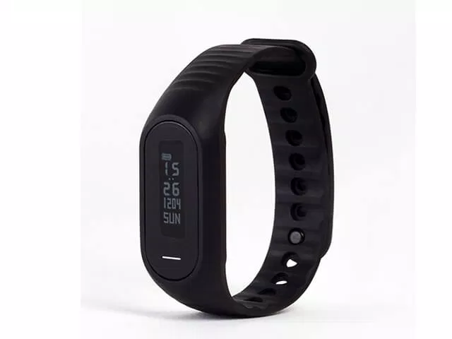 Vòng đeo tay theo dõi sức khỏe H-band