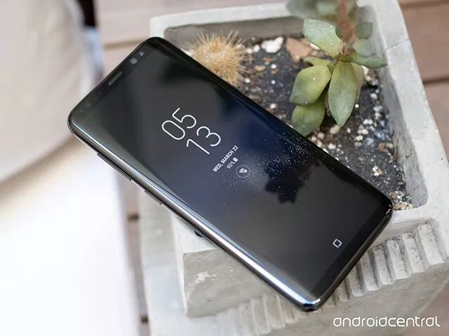 Galaxy S8 và Galaxy S8+