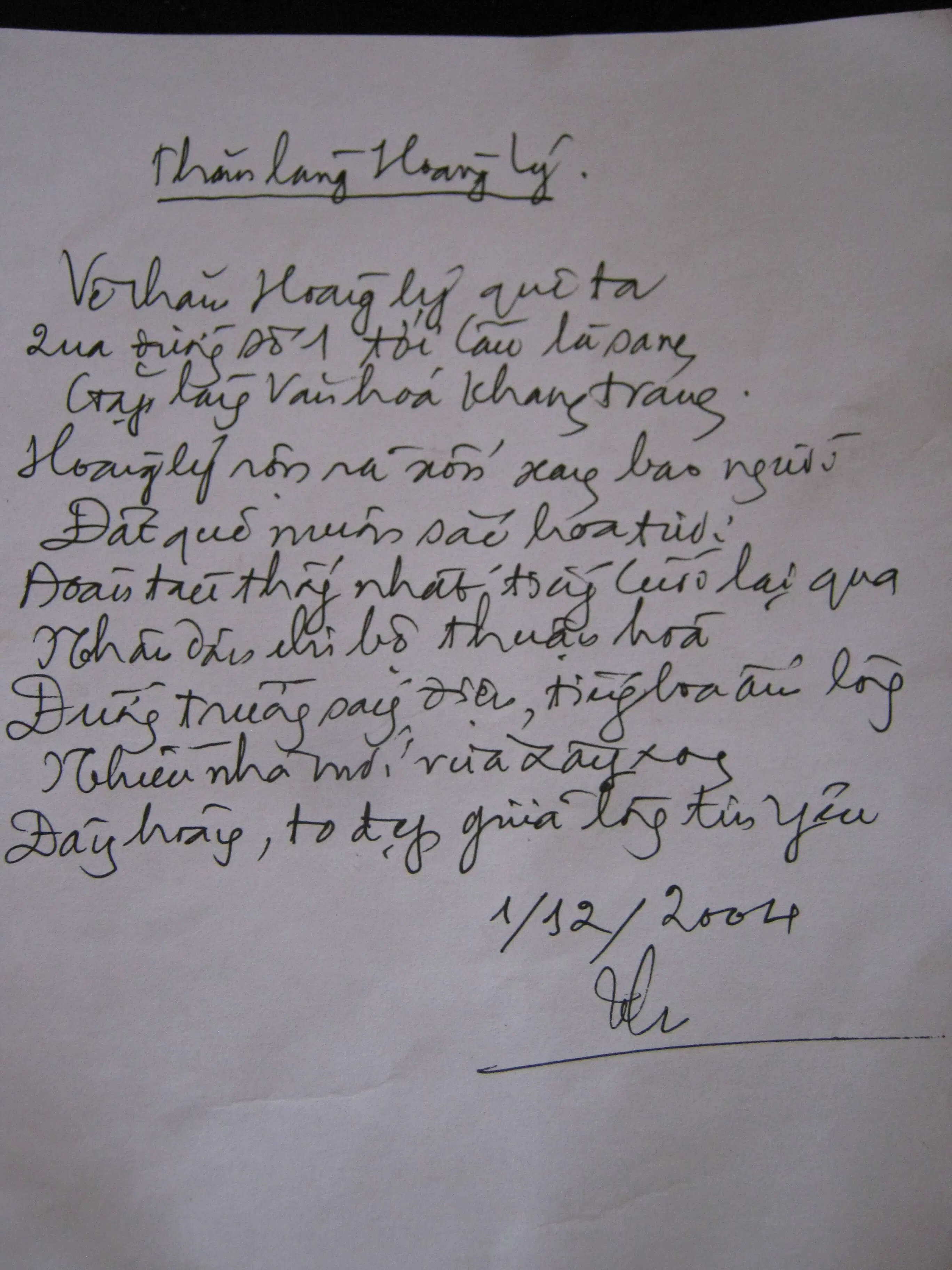 Bài thơ "Thăm làng Hoàng Lý" Bài thơ "Thăm làng Hoàng Lý"