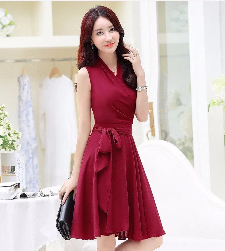 Váy xòe cột nơ đỏ Váy xòe cột nơ đỏ 01