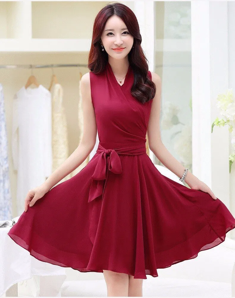 Váy xòe cột nơ đỏ Váy xòe cột nơ đỏ 02