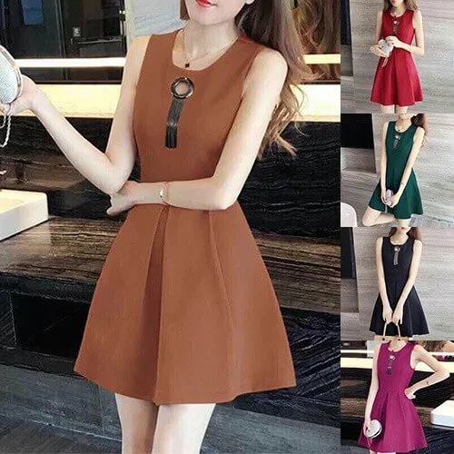 Váy xòe da lộn khoen cổ Váy xòe da lộn khoen cổ