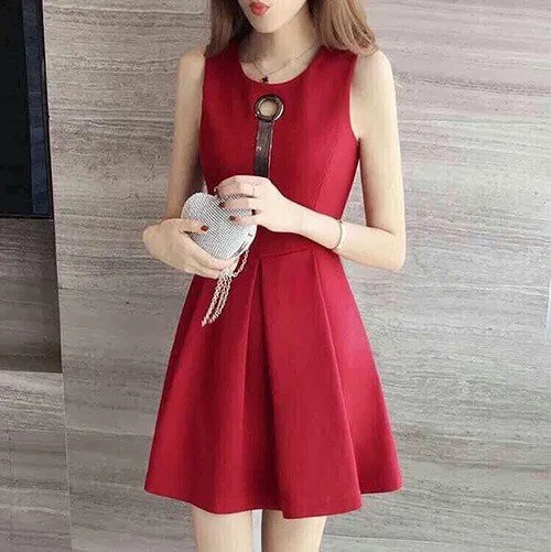 Váy xòe da lộn khoen cổ Váy xòe da lộn khoen cổ 02