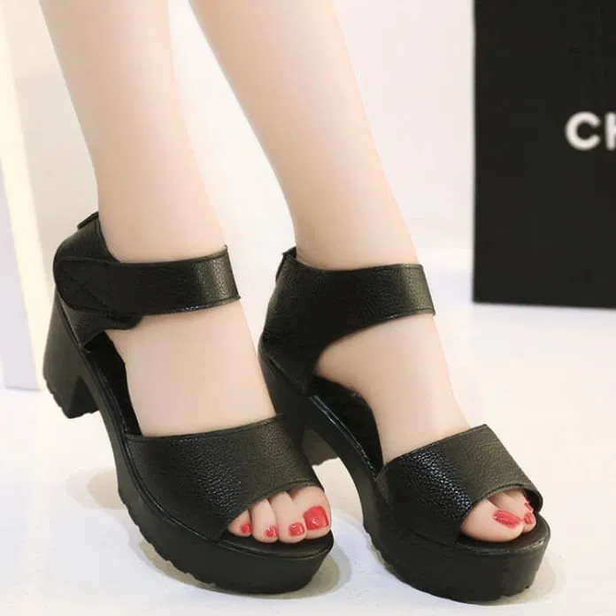 Sandal cao gót quai dán Sandal cao gót quai dán