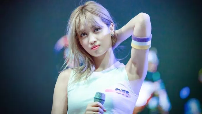 Momo TWICE