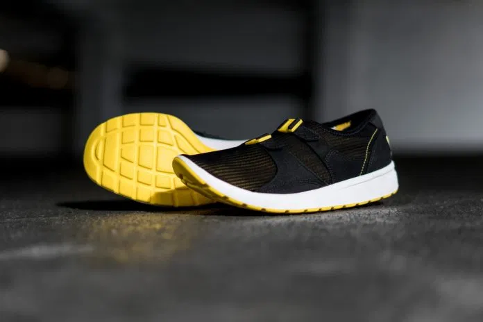 NIKE SOCK RACER
