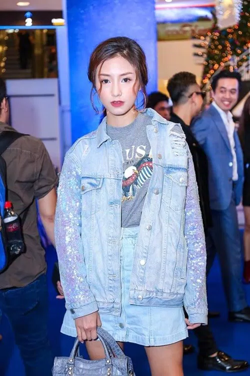 Áo khoác denim