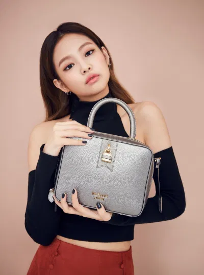 Jennie Black Pink