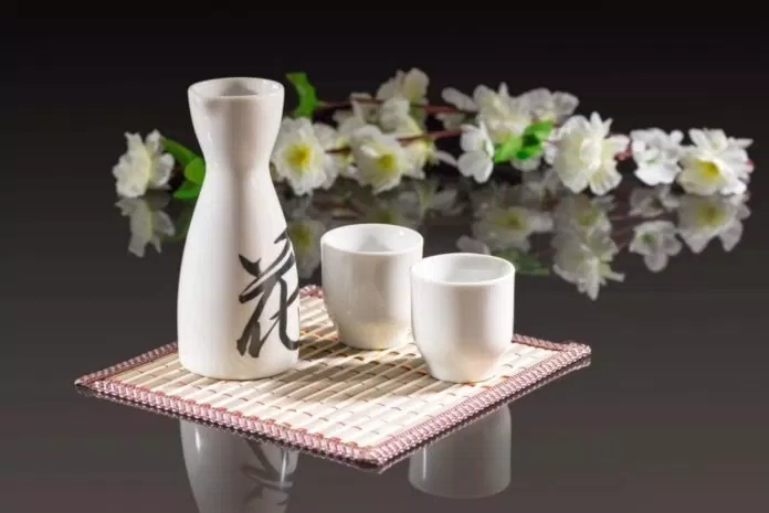 Rượu Sake