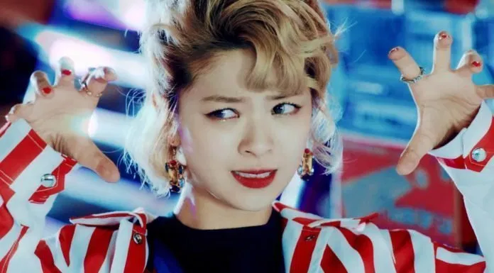 jeongyeon-co-nang-ngoai-giao-cua-twice