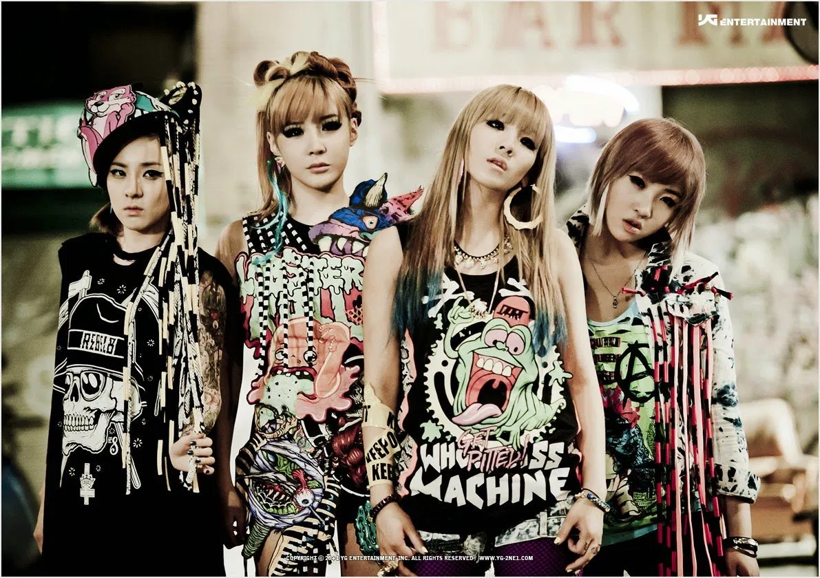 2NE1