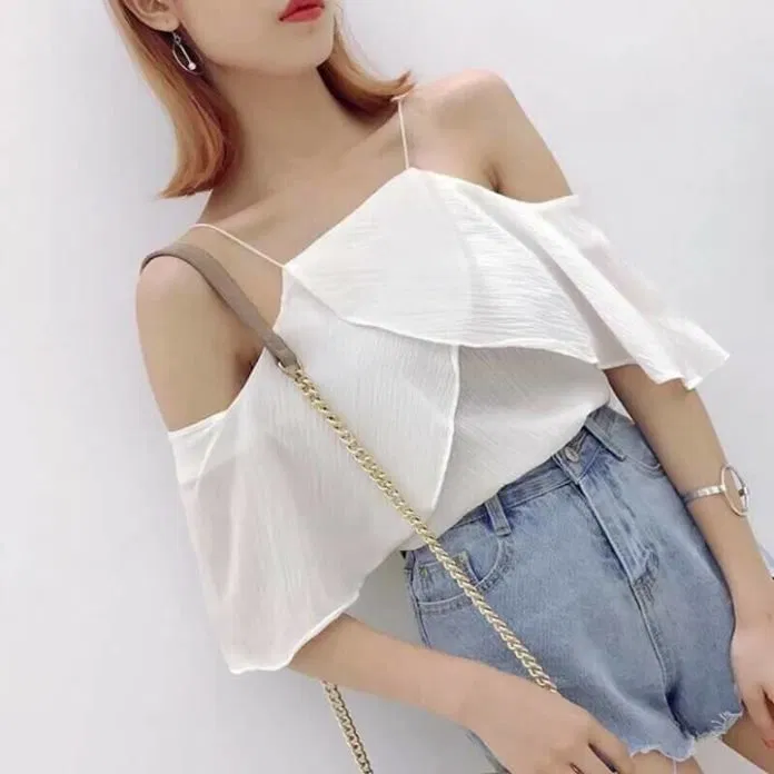 Áo cổ yếm