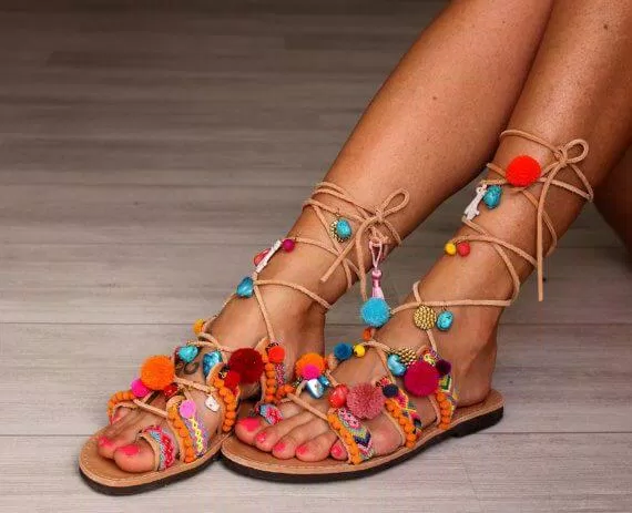 Sandal thổ cẩm